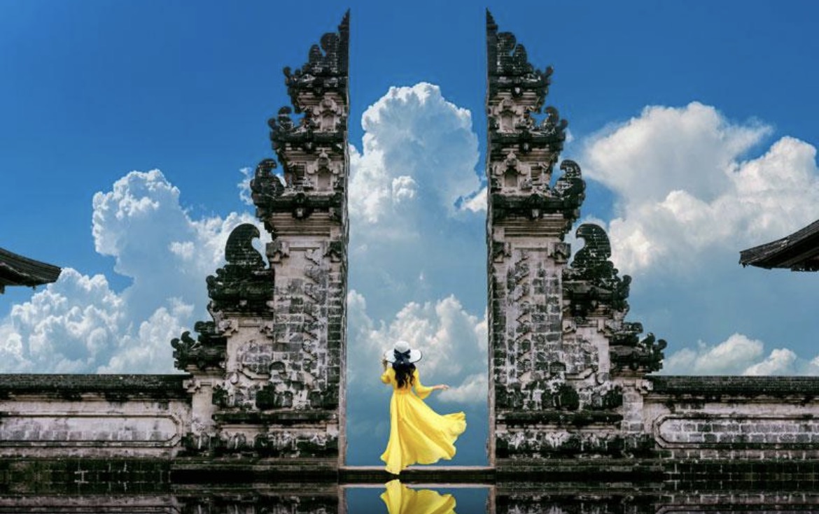 Lempuyang Temple Heaven’s Gate in East Bali with Mount Agung view