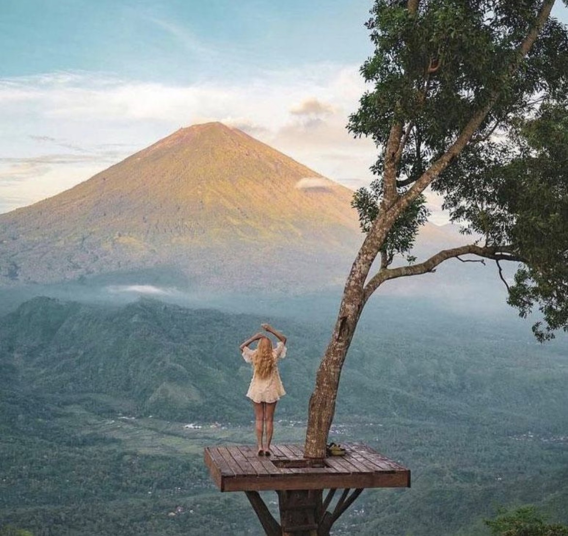 Lahangan Sweet East Bali viewpoint with Mount Agung and scenic mountain views